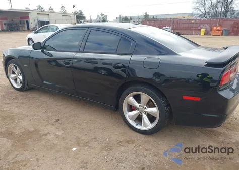 2013 Dodge Charger R/T z USA, uszkodzony, nr VIN 2C3CDXCT6DH725429